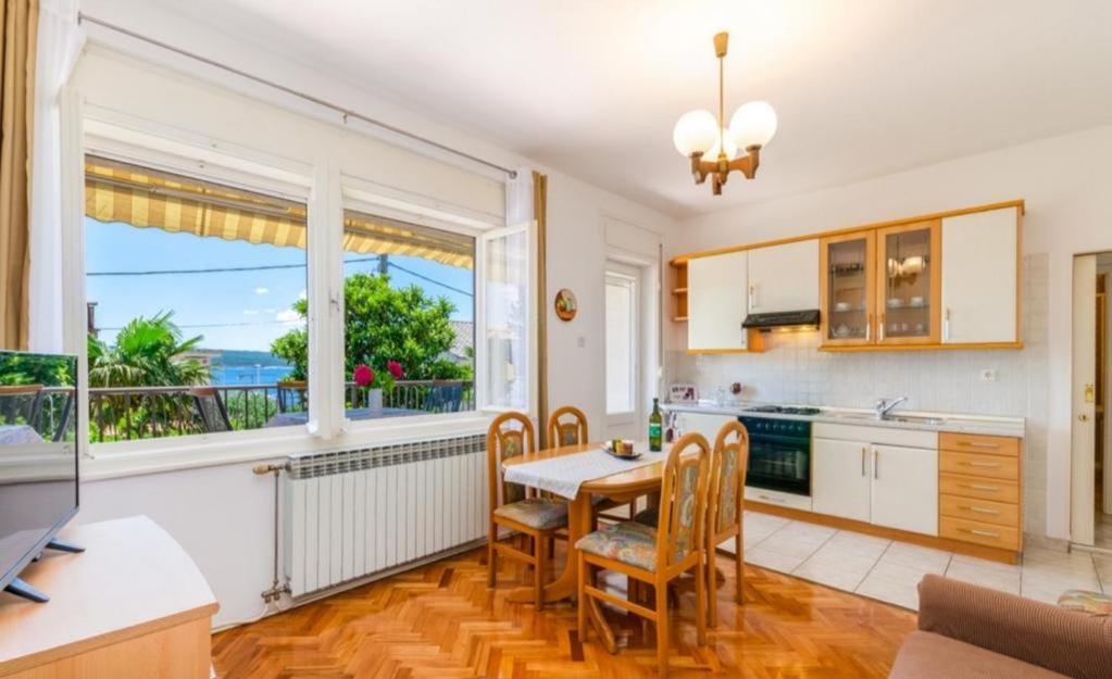 Apartments Tatjana ツリクヴェニツァ エクステリア 写真