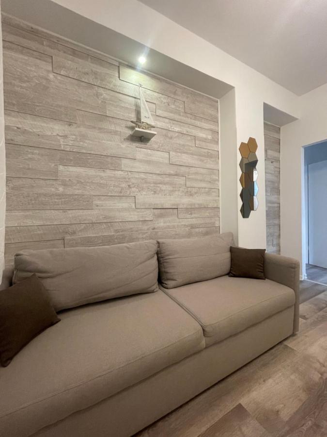 Apartments Tatjana ツリクヴェニツァ エクステリア 写真