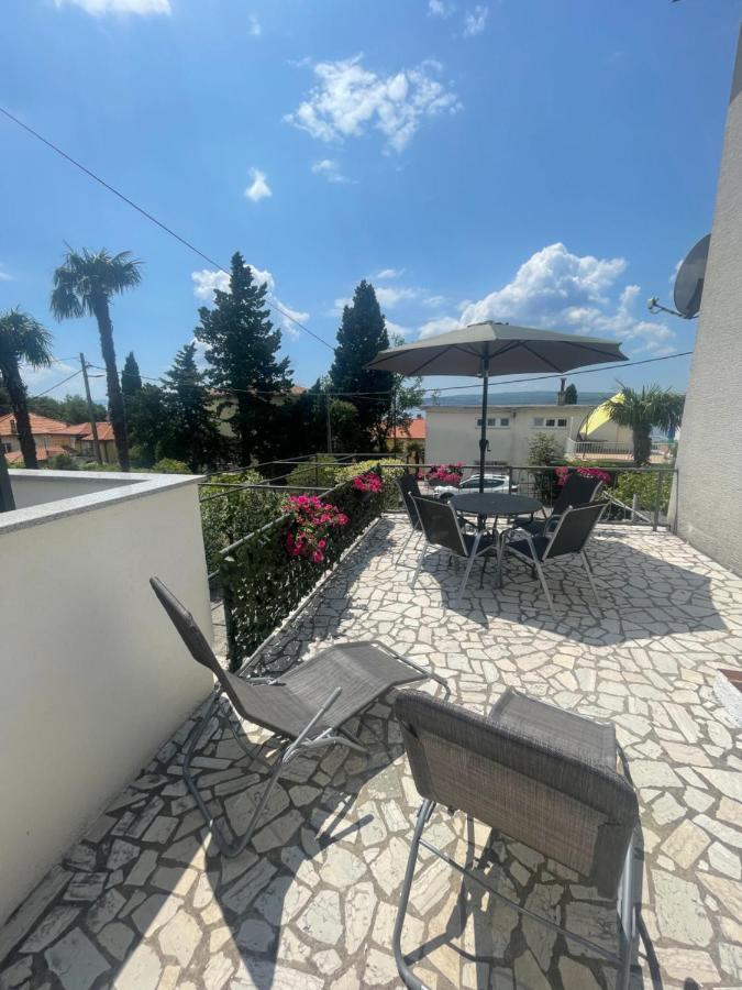 Apartments Tatjana ツリクヴェニツァ エクステリア 写真